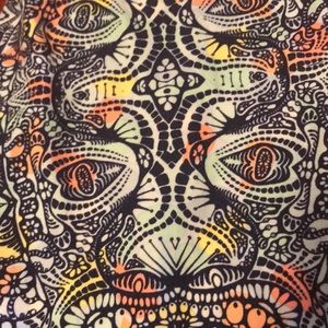 OS Lularoe Leggings - Never worn